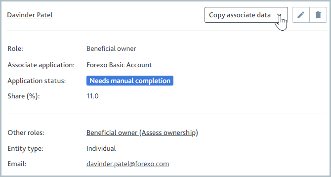 Associate record on the verification list with mouse hovering over the Copy associate data button.